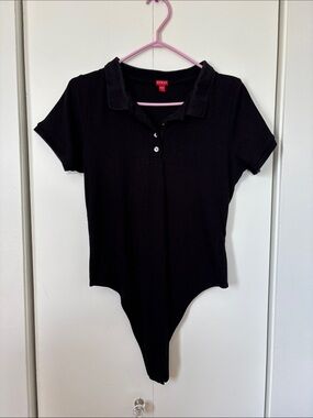 🎉4/30$🎉 Guess Black Polo-Style Bodysuit